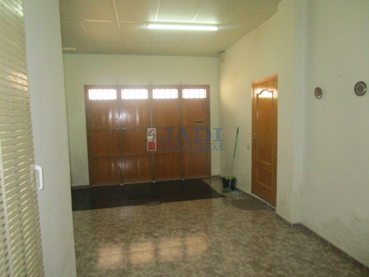 Venta de casa en Valdepeñas