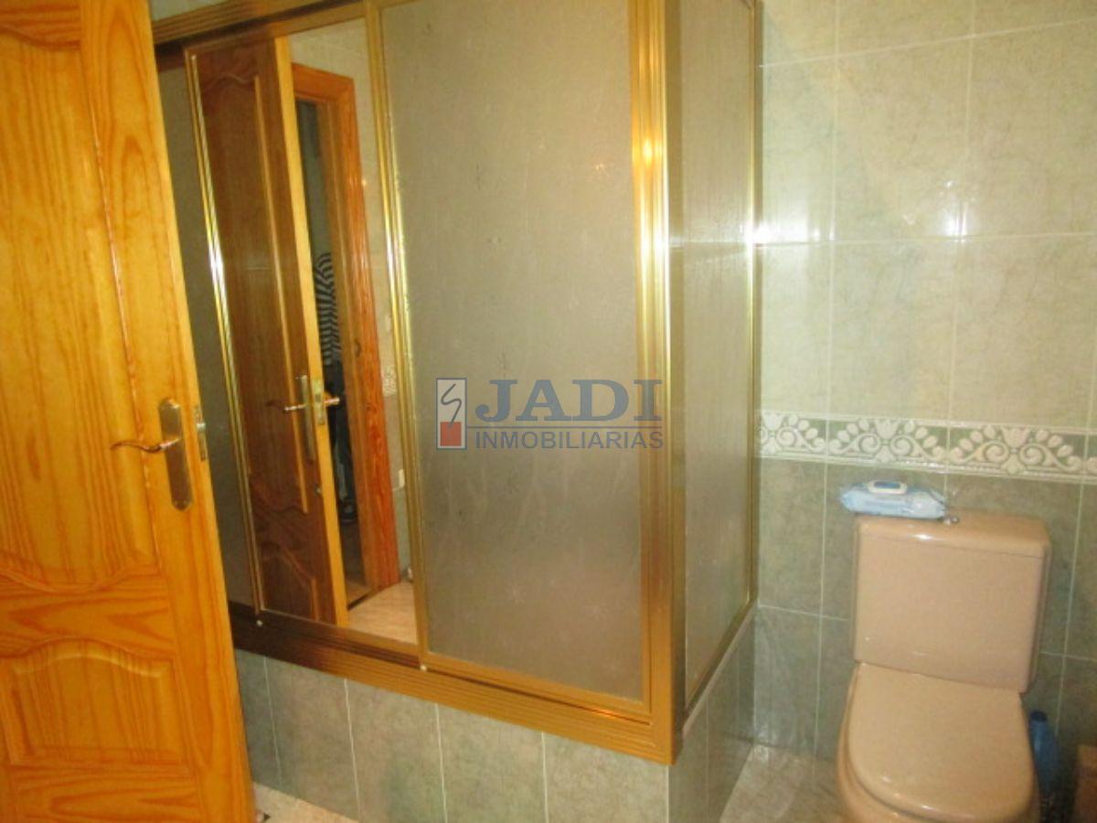 Venta de casa en Valdepeñas