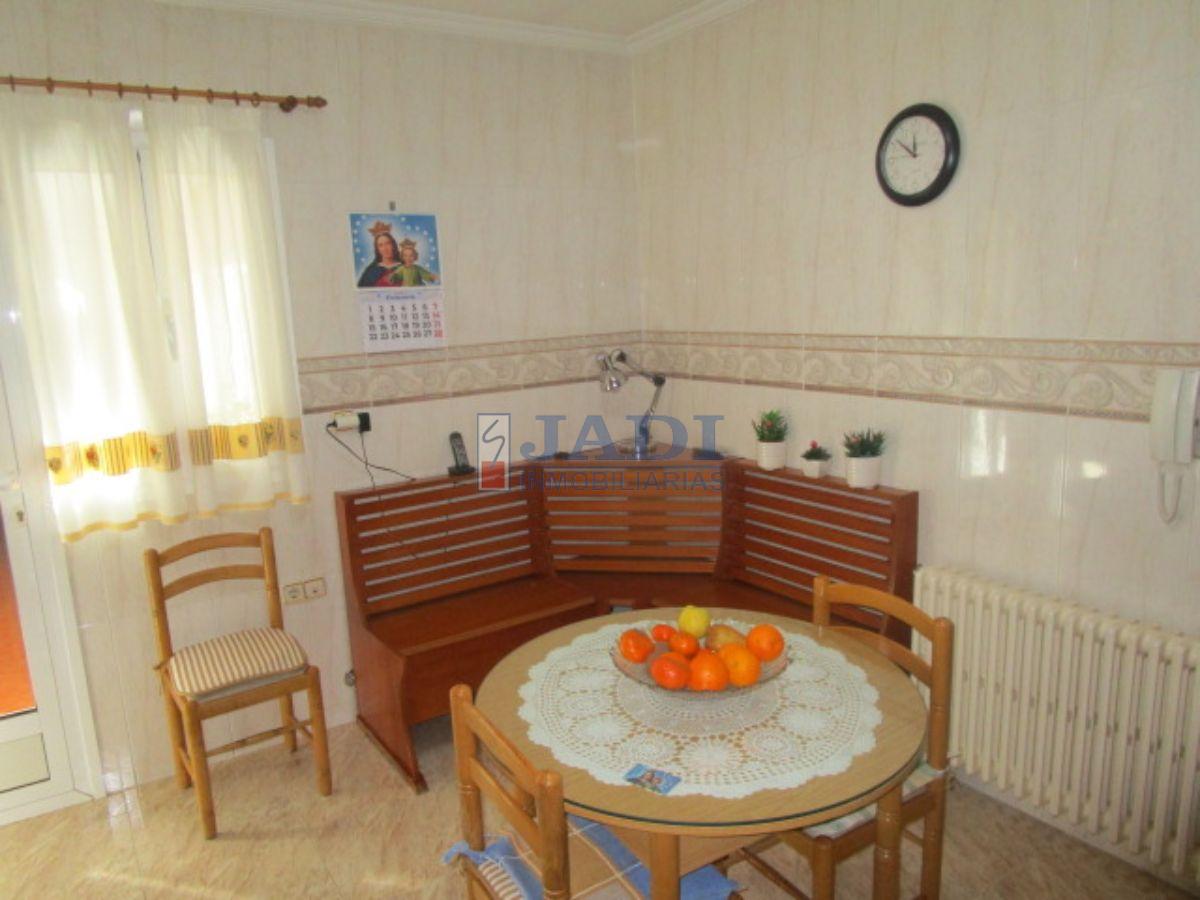 Venta de casa en Valdepeñas