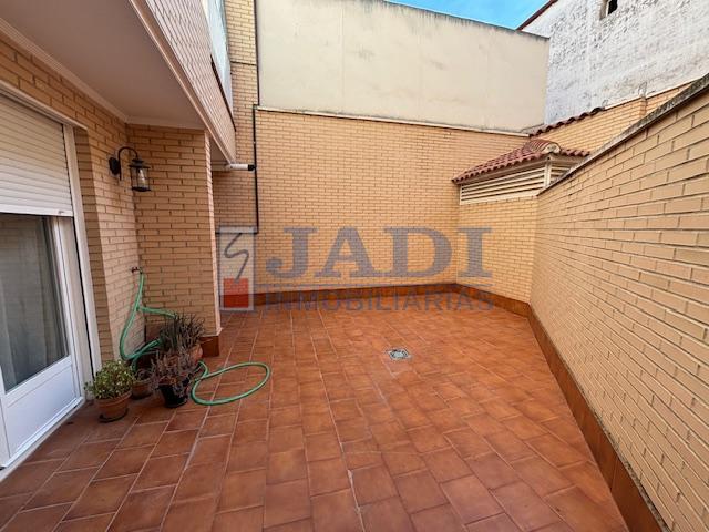 For rent of apartment in Valdepeñas
