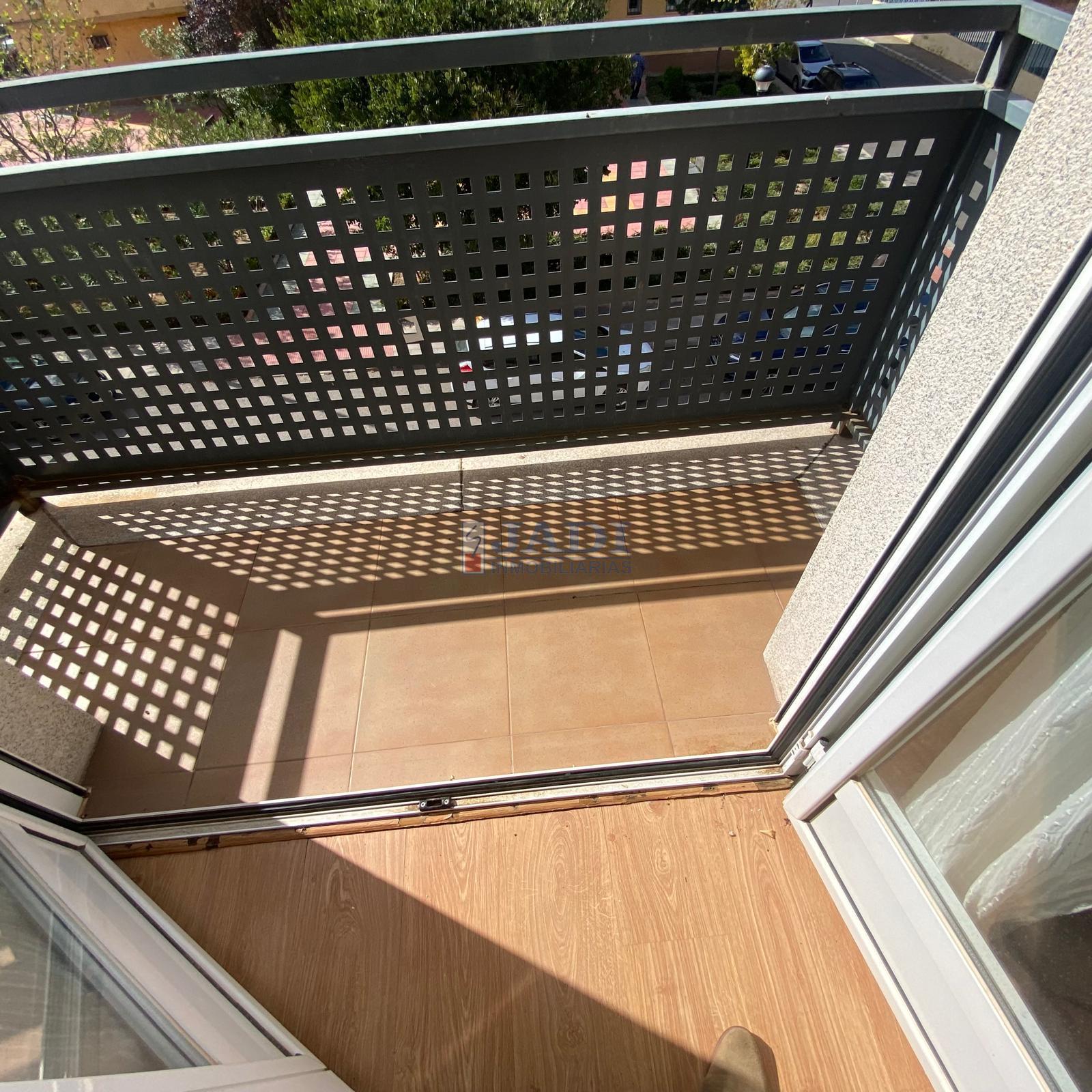 For rent of flat in Valdepeñas