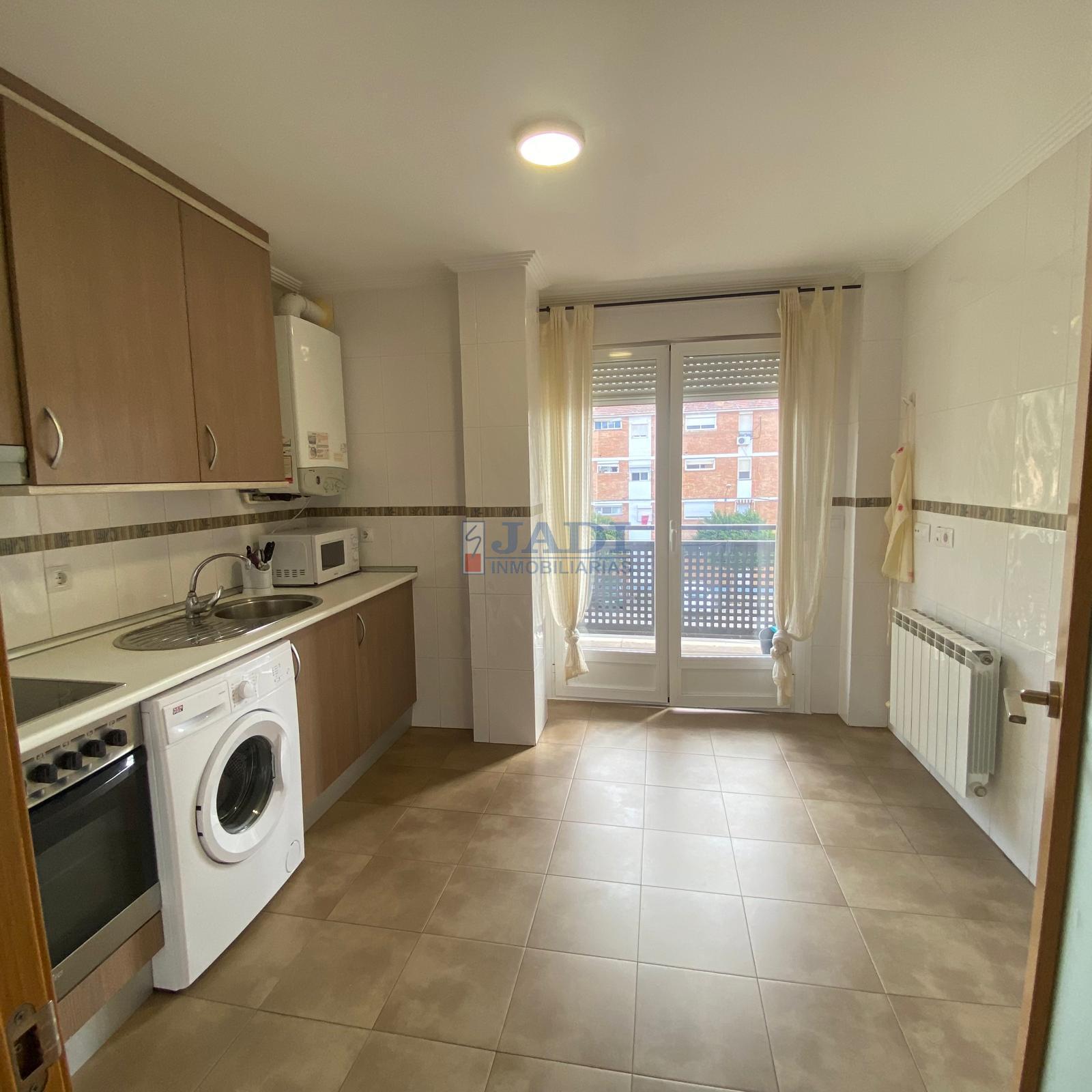 For rent of flat in Valdepeñas