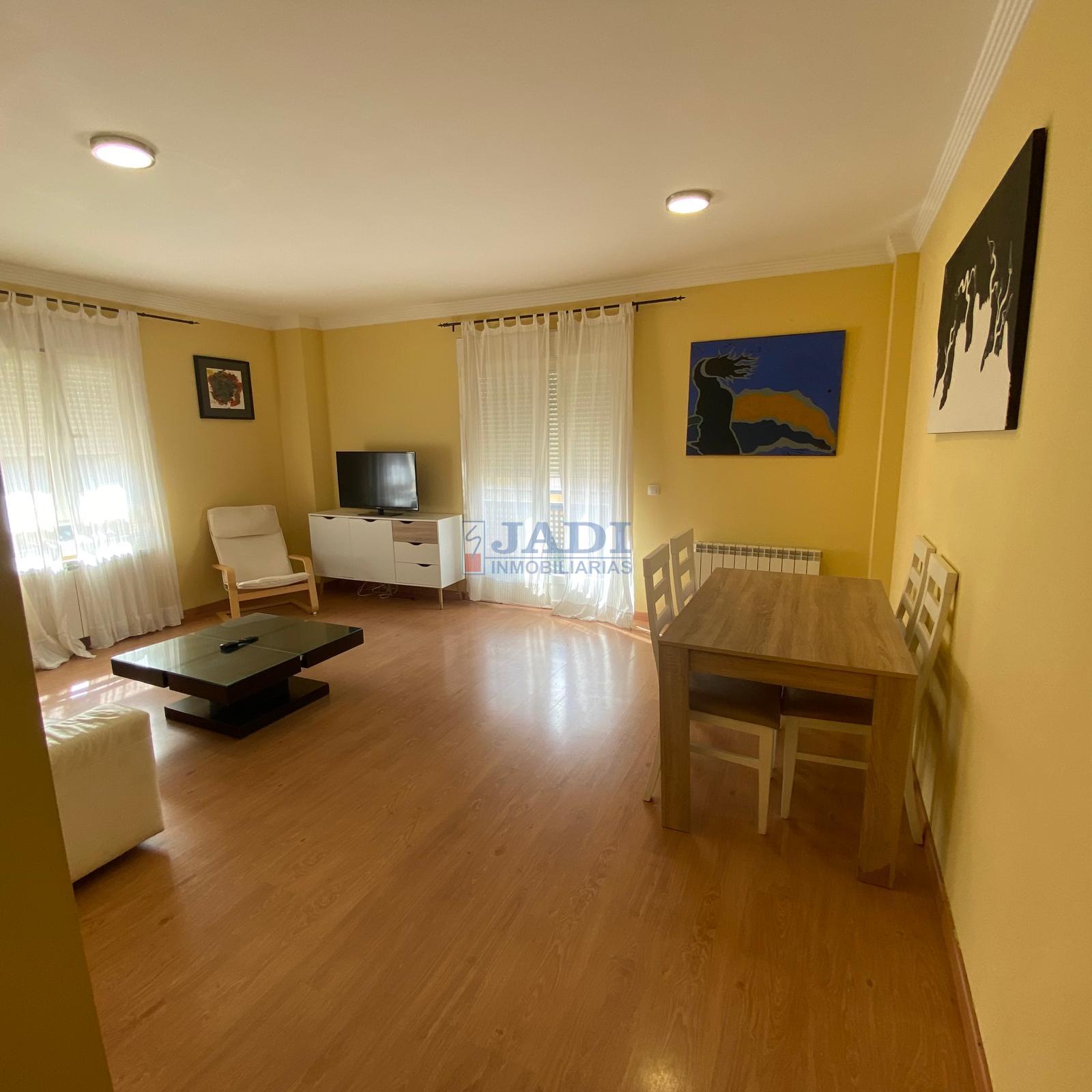 For rent of flat in Valdepeñas