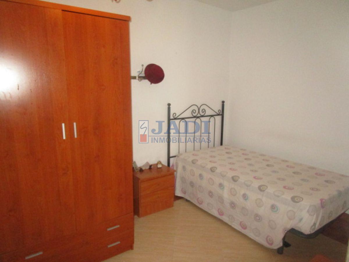 For sale of house in Cózar