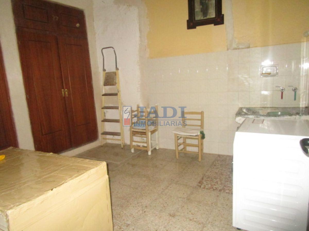 Venta de casa en Valdepeñas