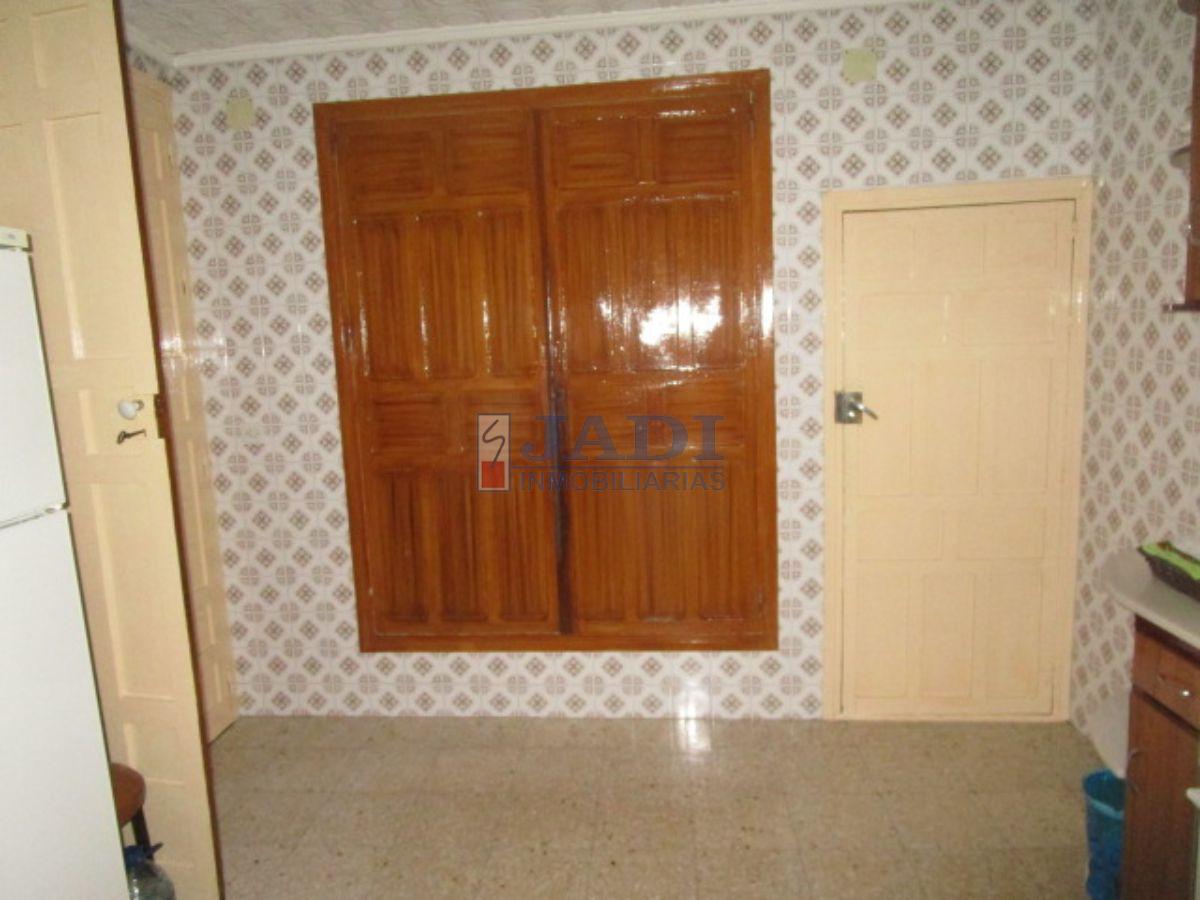 For sale of house in Valdepeñas