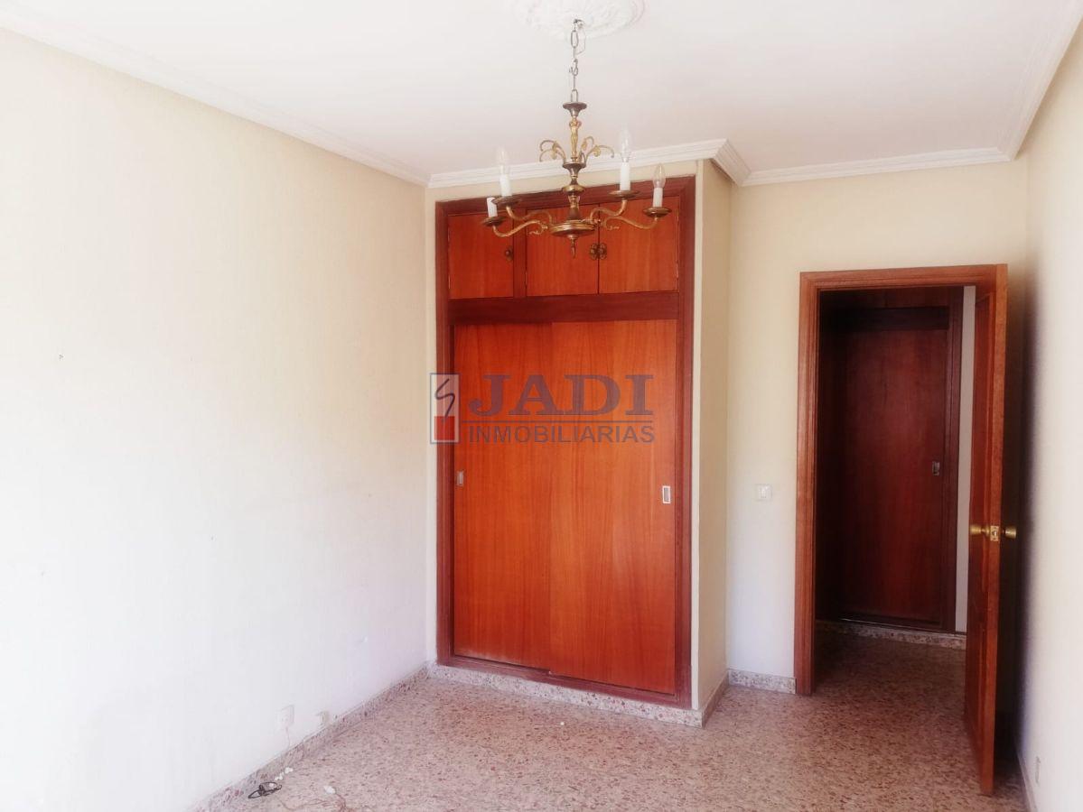 Venta de piso en Manzanares