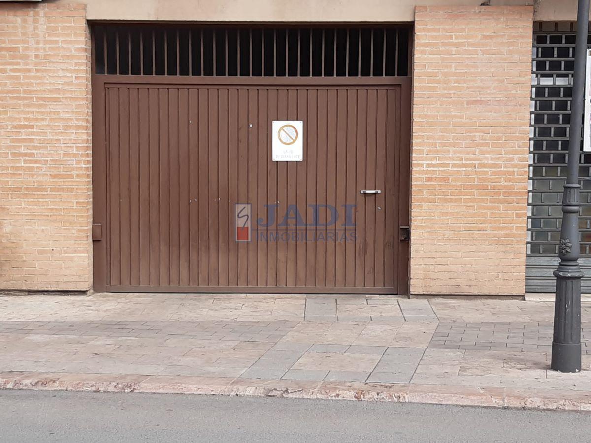 Venta de garaje en Valdepeñas