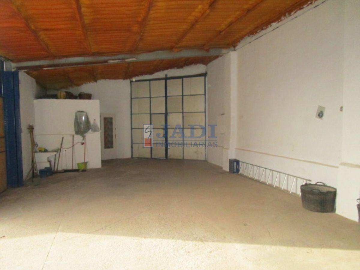 Venta de nave industrial en Valdepeñas