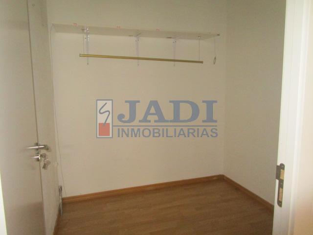 For rent of premises in Valdepeñas