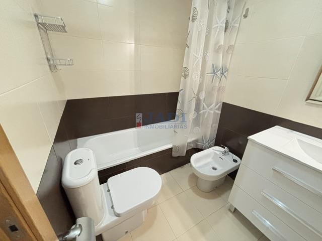 For rent of flat in Valdepeñas
