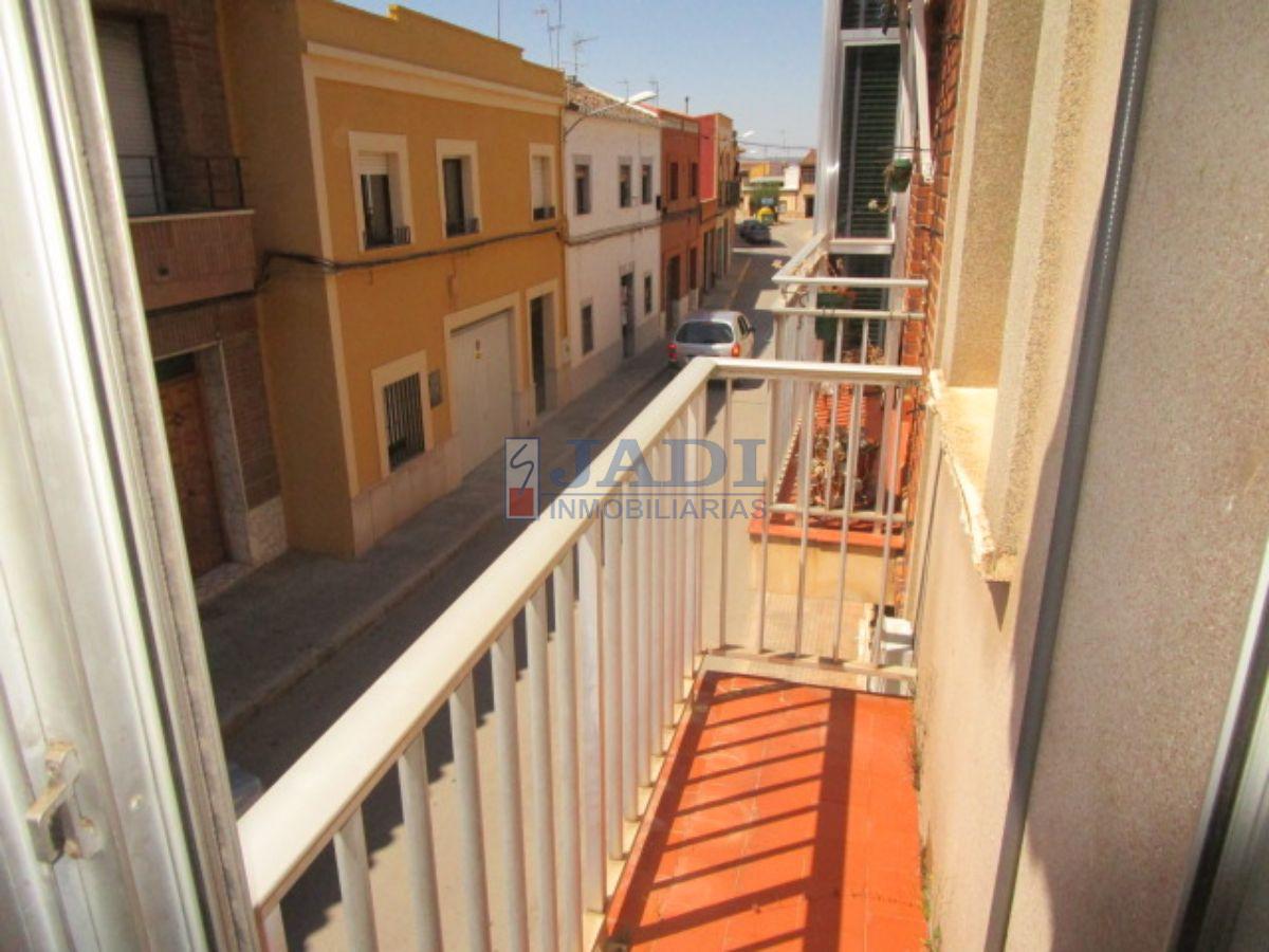 Venta de casa en Valdepeñas