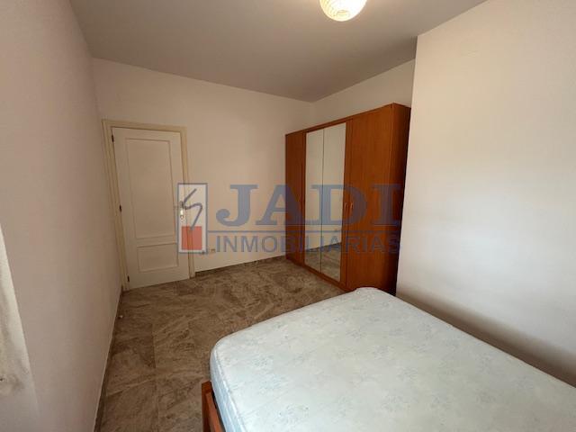 For sale of apartment in Valdepeñas