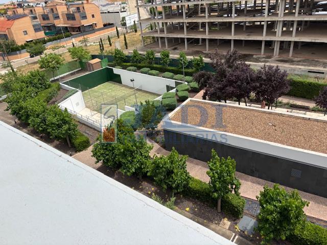 Alquiler de Ático en Valdepeñas
