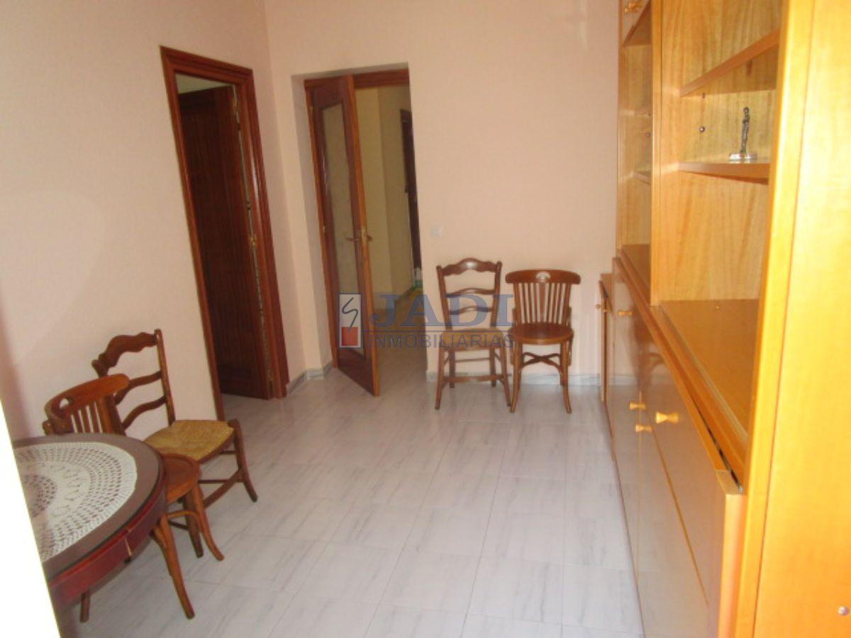 For sale of house in Torrenueva