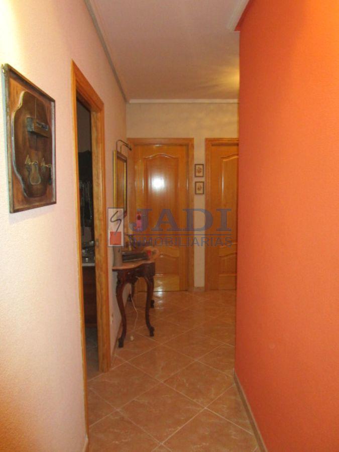 For sale of flat in Valdepeñas