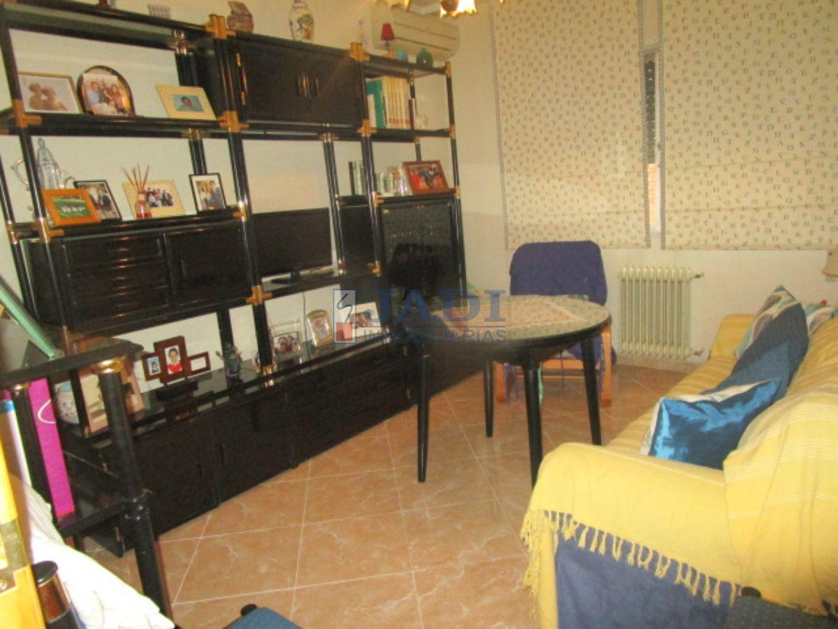 For sale of flat in Valdepeñas