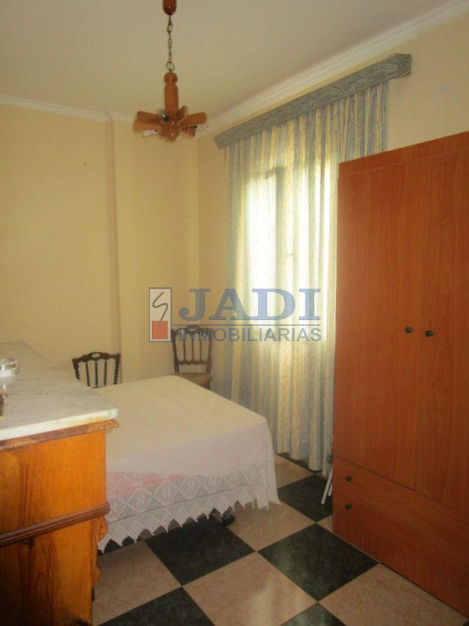 Venda de casa a Valdepeñas