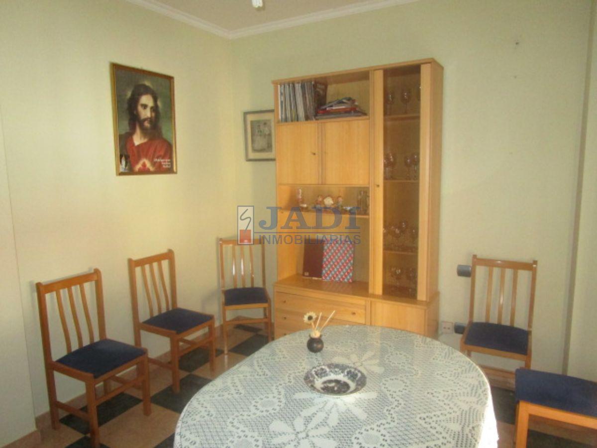 Venda de casa a Valdepeñas