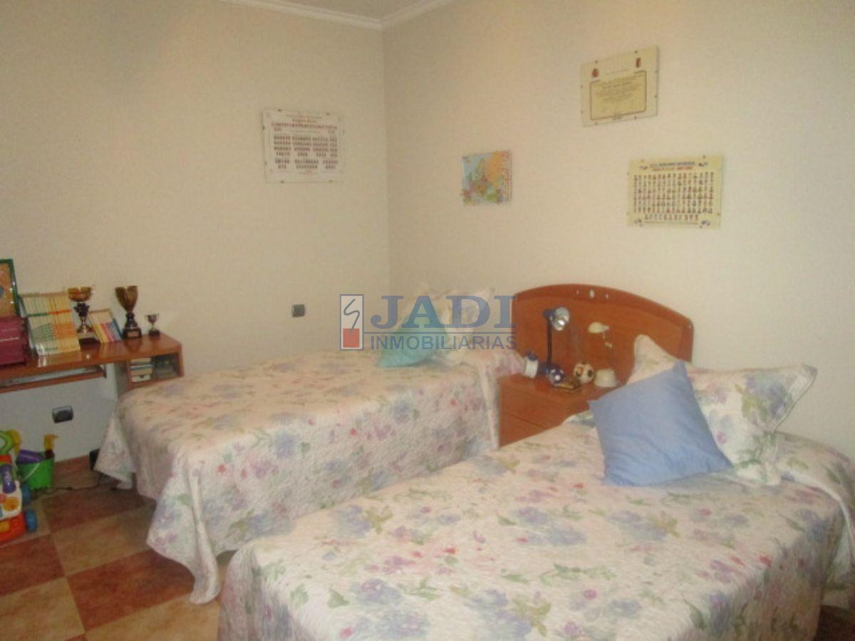 Venda de casa a Valdepeñas