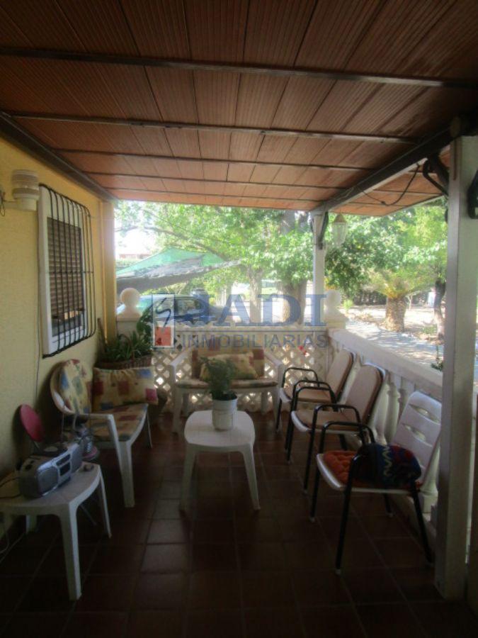 For sale of house in Valdepeñas