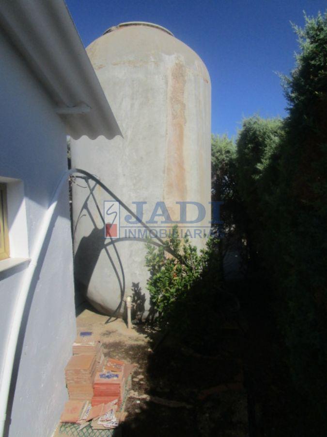 For sale of house in Valdepeñas