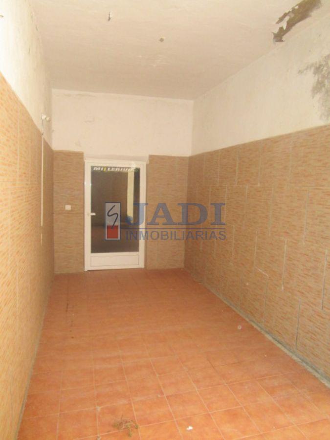 Venta de casa en Valdepeñas