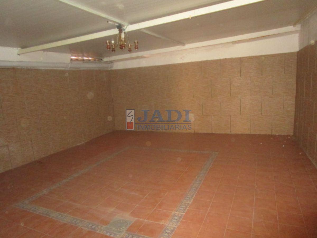 Venta de casa en Valdepeñas