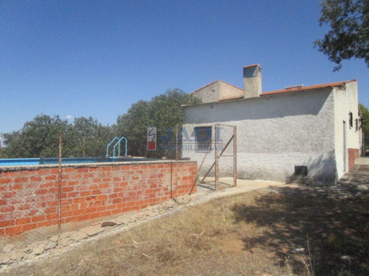 For sale of house in Torrenueva