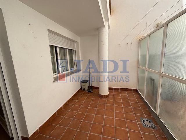 For rent of apartment in Valdepeñas
