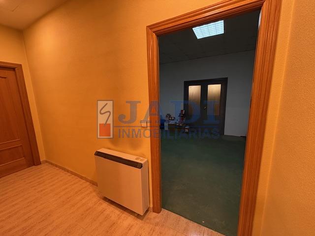 Venta de nave en Valdepeñas