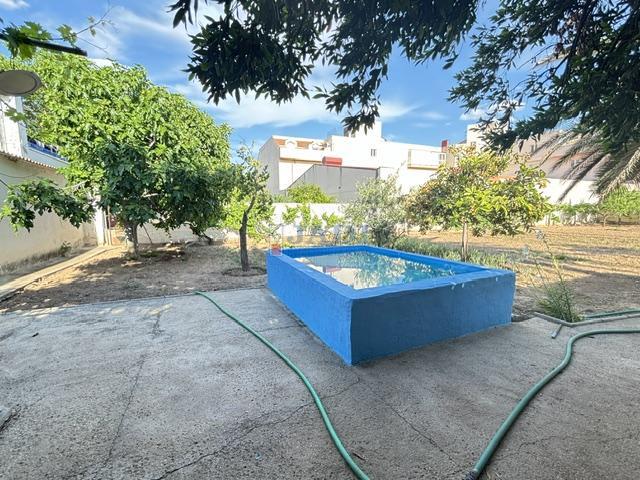 Venta de casa en Valdepeñas