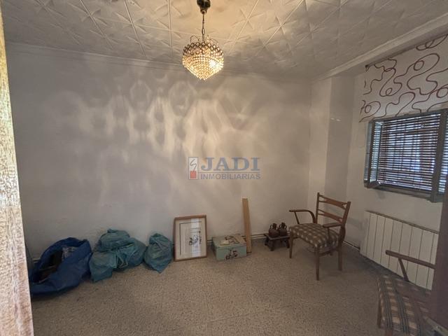 Venta de casa en Valdepeñas