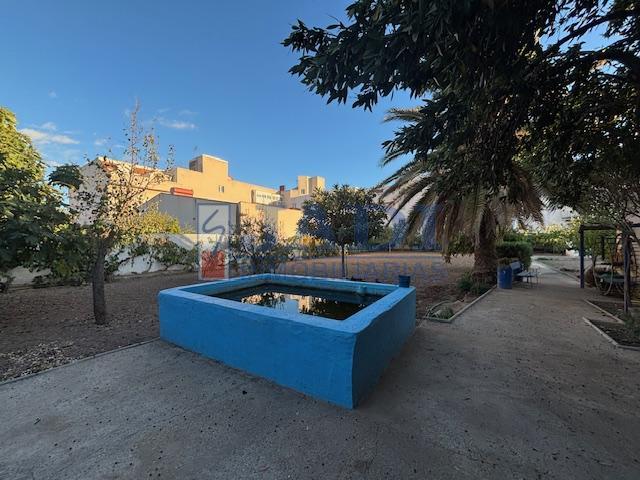 Venta de casa en Valdepeñas