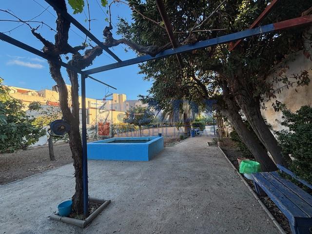 Venta de casa en Valdepeñas