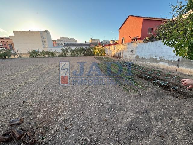 Venta de casa en Valdepeñas