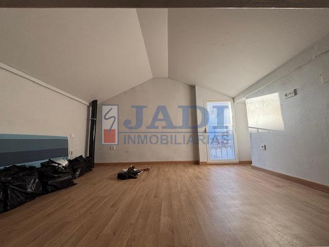 Venta de casa en Valdepeñas