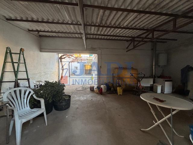 Venta de casa en Valdepeñas