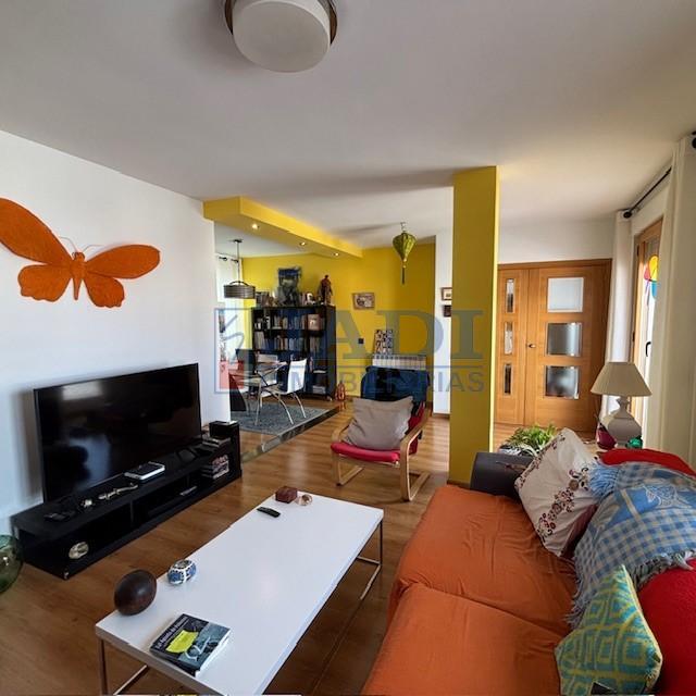 For sale of penthouse in Valdepeñas