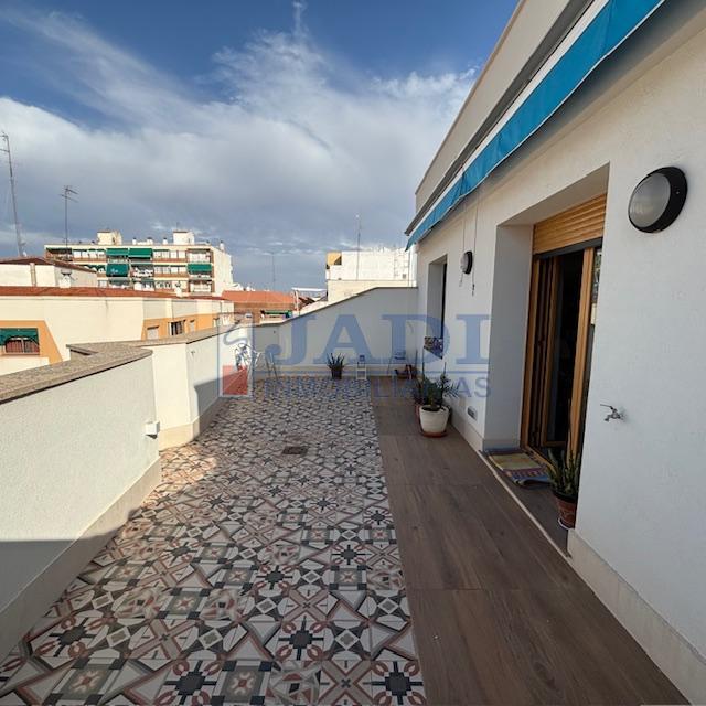 For sale of penthouse in Valdepeñas
