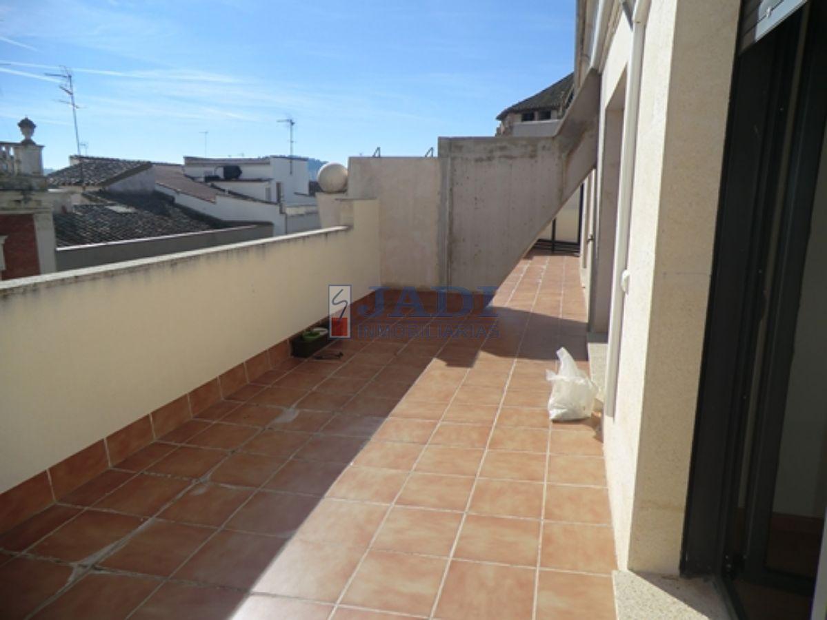 For rent of penthouse in Valdepeñas