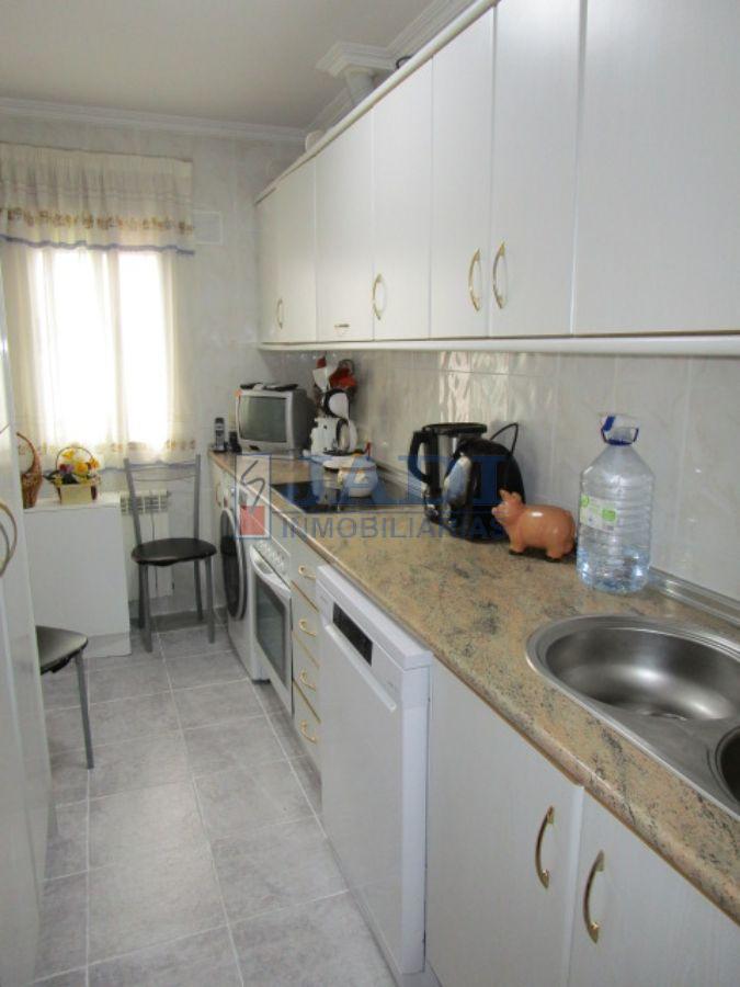 For sale of flat in Valdepeñas