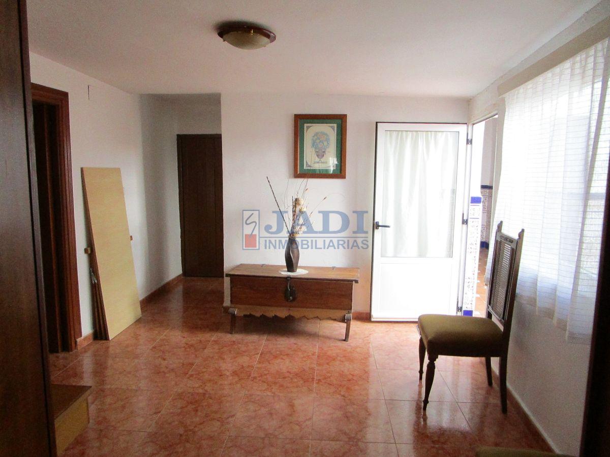 Venta de casa en Valdepeñas