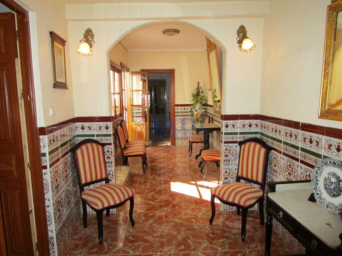 For sale of house in Valdepeñas