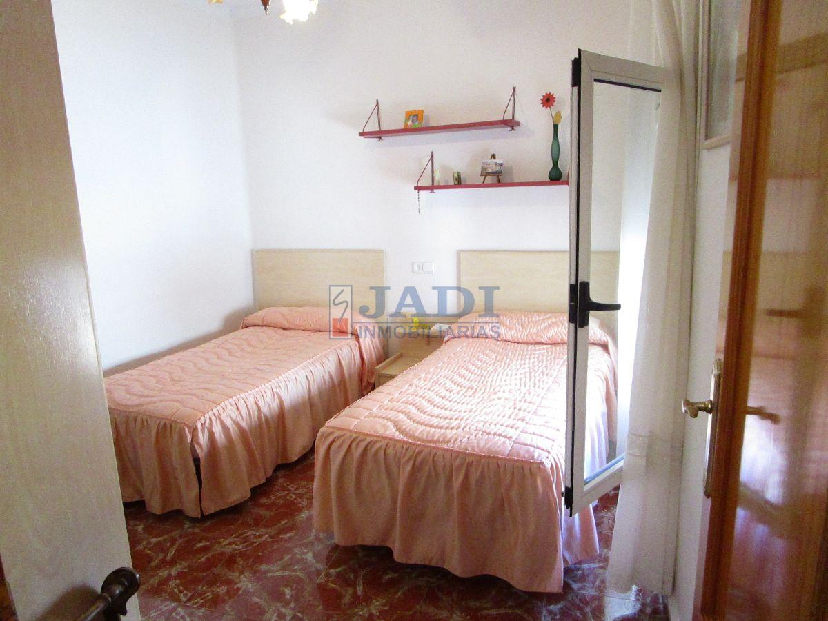 Venta de casa en Valdepeñas