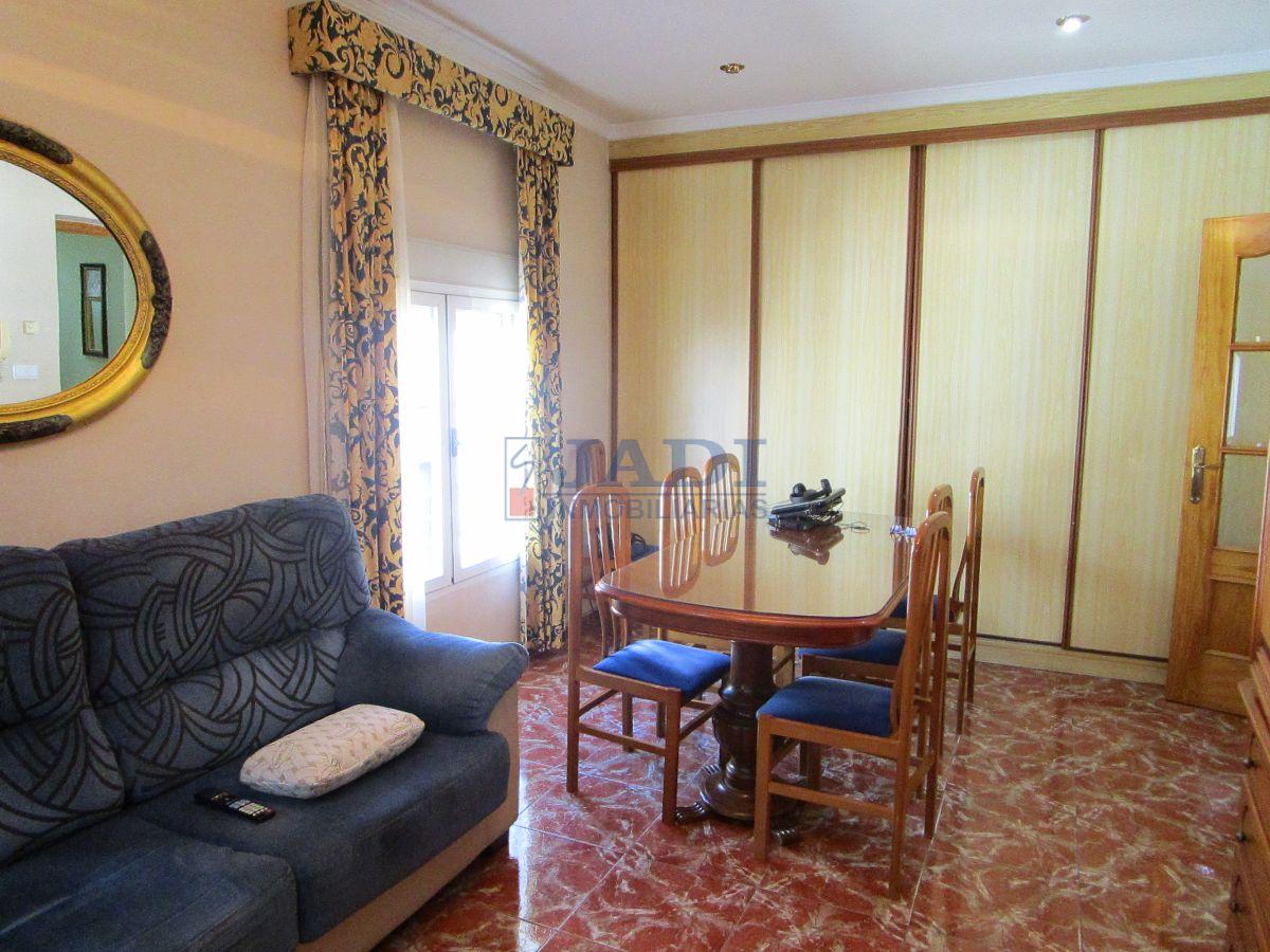 Venta de casa en Valdepeñas