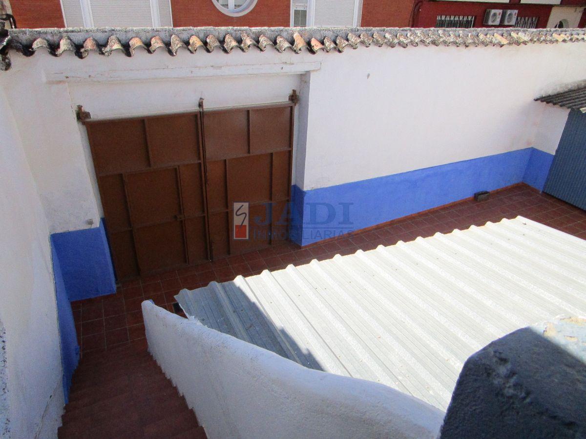 Venta de casa en Valdepeñas