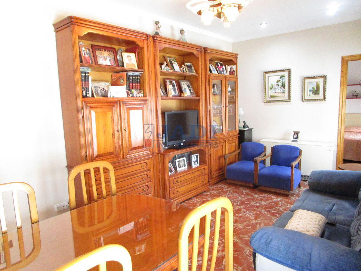 Venta de casa en Valdepeñas