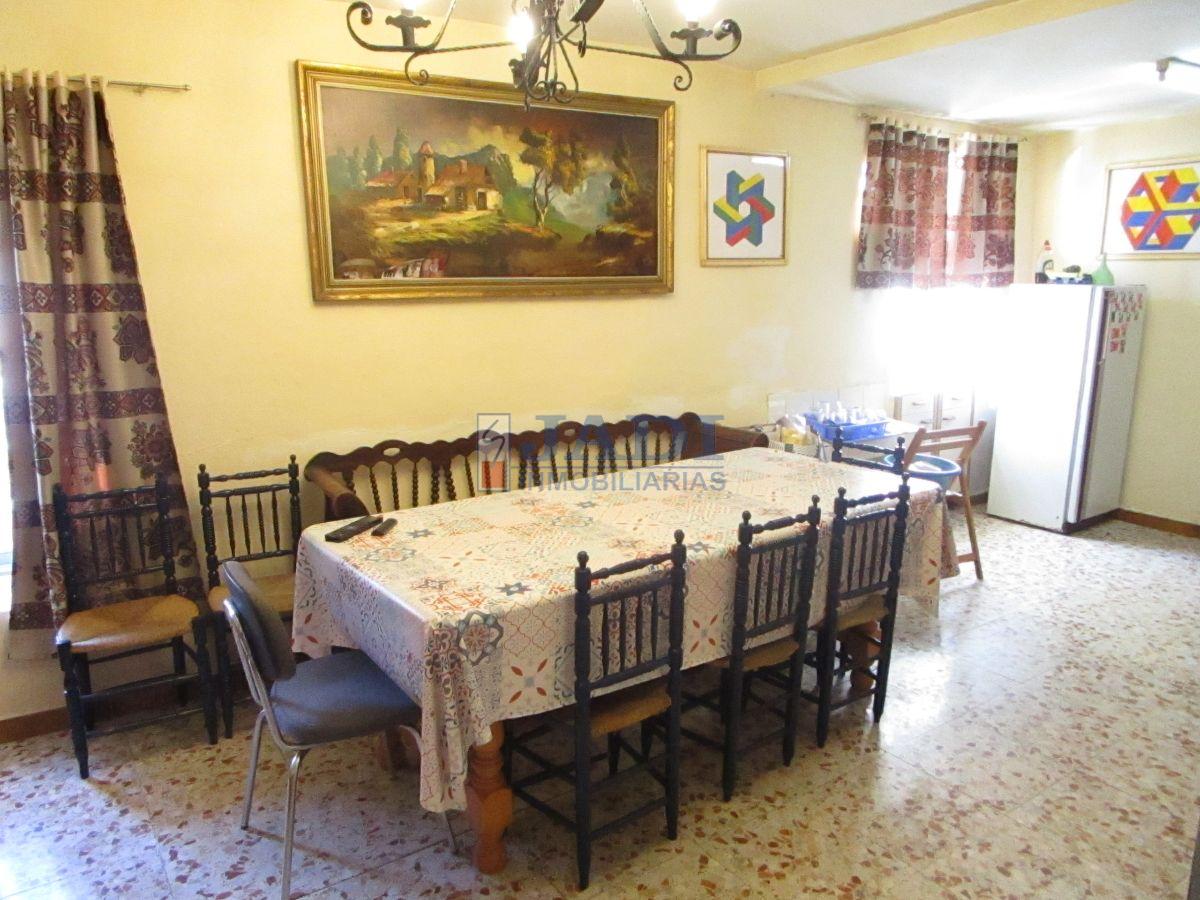 Venta de casa en Valdepeñas