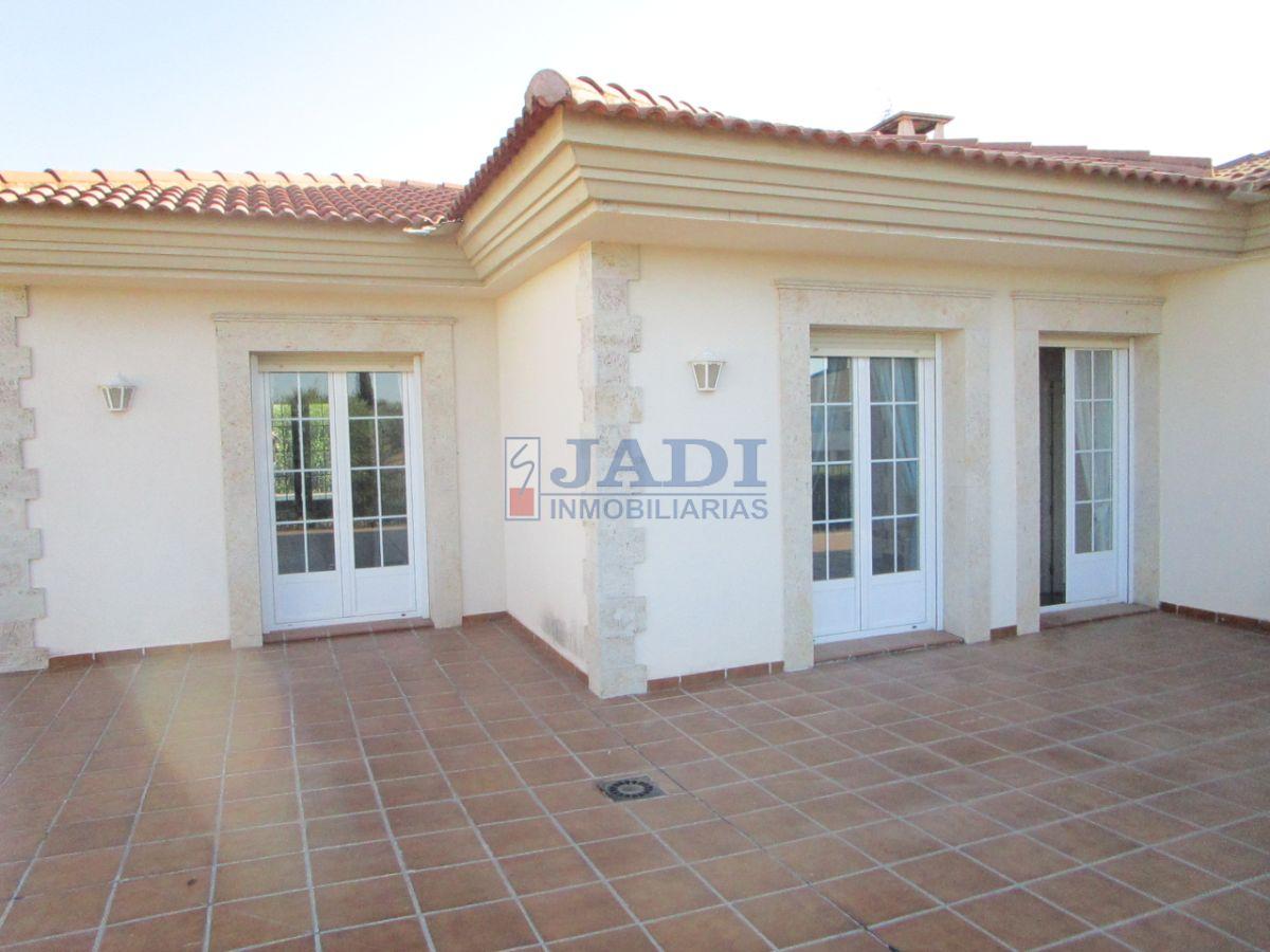 For sale of chalet in Valdepeñas